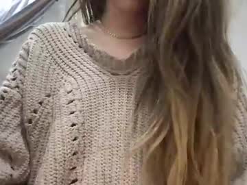 Naked cam girl saltydog4437 image #3978212