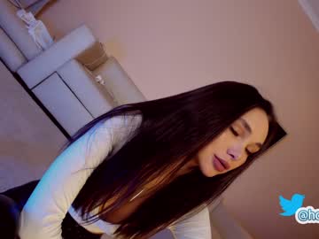 Naked cam girl hollyextra image #3257264