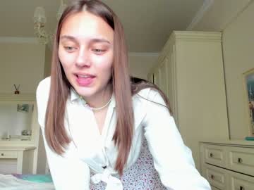 Naked cam girl eleonora_linn image #2302033