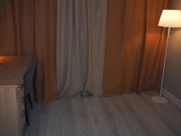 Naked cam girl dieraalkins image #4025042