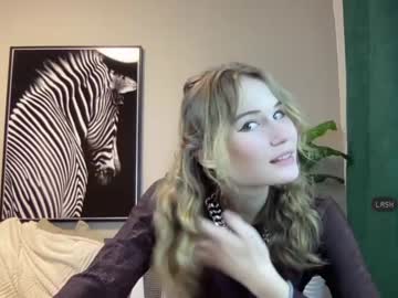 Naked cam girl pae0n1a image #2683983