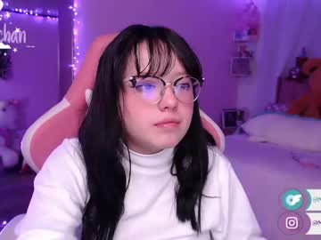 Naked cam girl maru_chan_ image #2334189