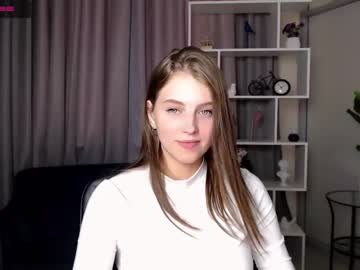 Naked cam girl lilliasweety image #1739288