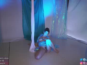 Naked cam girl loollypop24 image #2662431