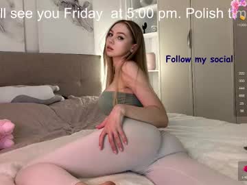 avroramy naked cam
