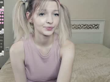 Naked cam girl white__crystal_ image #2221373