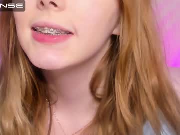 Naked cam girl lill_alice image #1741388