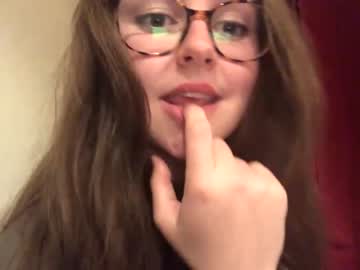 Naked cam girl fauxoliviabishop image #3959855