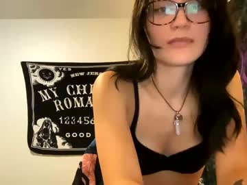 Naked cam girl cece_d97 image #3950661