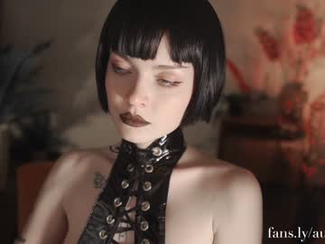 Naked cam girl auddicted image #1400911