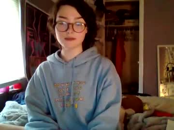Naked cam girl soursou image #3941133