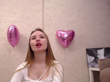Naked cam girl emilia_karter image #1168524