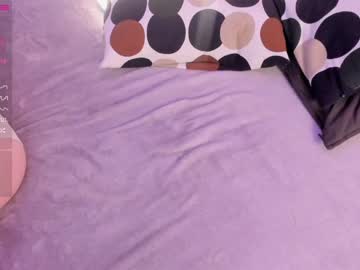 Naked cam girl yolandabertha image #2617435