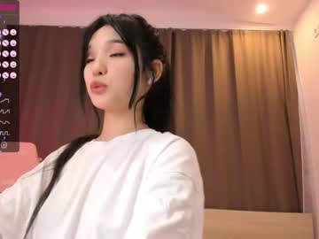 Naked cam girl aisneon image #2136212