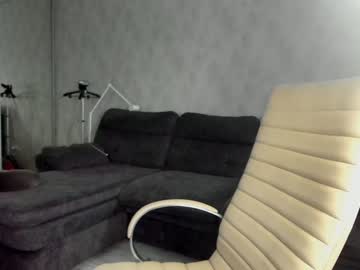 Naked cam girl tia__moon image #2210653