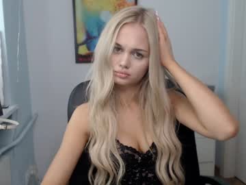 Naked cam girl leila_il image #2251361
