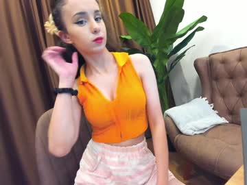 Naked cam girl ehotlovea image #3766602