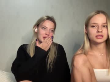 Naked cam girl angel_from_sky image #1219416