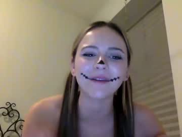 Naked cam girl isla_flowers image #366428