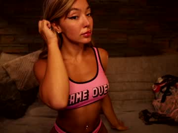 Naked cam girl fantasystudiox image #2477700