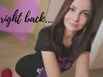 Naked cam girl jennycutey image #503996