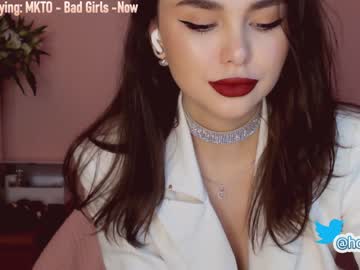 Naked cam girl hollyextra image #2051300