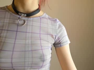 Naked cam girl cherrypie_01 image #2680893