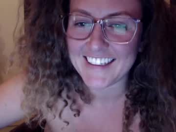 Naked cam girl roxyrolla image #2914439