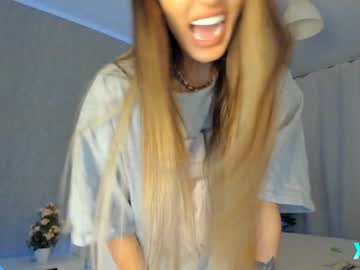 Naked cam girl xxx_leila image #2467380