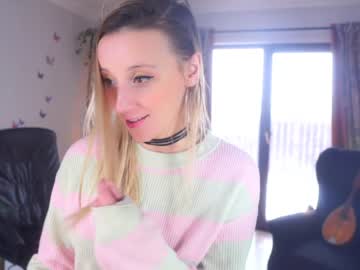Naked cam girl juicyandthepussyblvd image #3590933