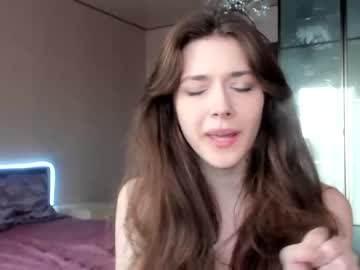 Naked cam girl willa_williams image #3319556