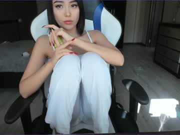 Naked cam girl aina_kun image #2829283