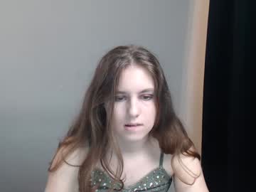 Naked cam girl mija_mari image #3111618