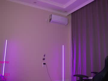 Naked cam girl lindamei image #1532534