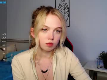Naked cam girl small_blondee image #3758526