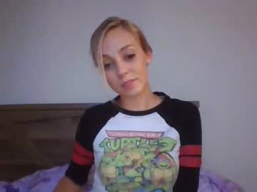 Naked cam girl itwasnotaphasemom image #2799719