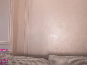 Naked cam girl lindamei image #2666857