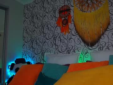 Naked cam tranny foxyirene image #506776