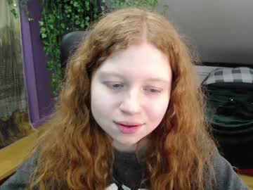 Naked cam girl molly_redhead image #986215