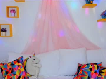 Naked cam girl amelia__williams image #469946