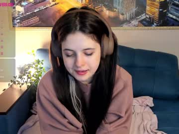 Naked cam girl nessa_more image #3367651