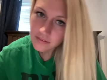 Naked cam girl smexxii93 image #3887598