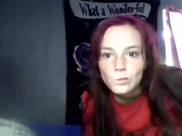 Naked cam girl blazed_babezz image #2373825