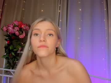 Naked cam girl annbarby image #2046333