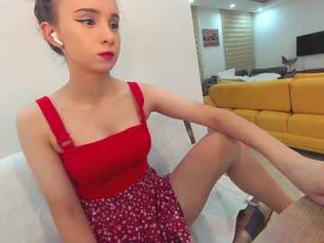 Naked cam girl ehotlovea image #2769248