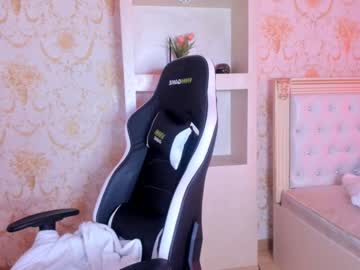 Naked cam girl haeun_lee image #2164646