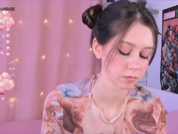 Naked cam girl alliesmiths image #2451435