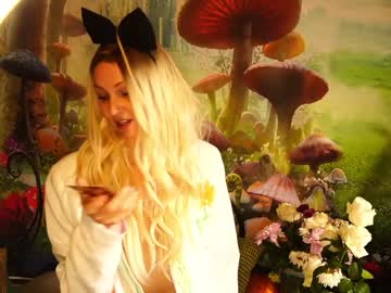 Naked cam girl kaileeshy image #1479803