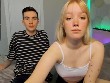 Naked cam couple lollipops6666 image #2423769
