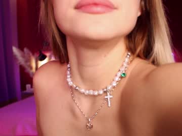 Naked cam girl bunnylia image #1071700